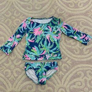 Girls Lilly Pulitzer bathing suit. Two piece rash guard set size 4, Macaw Blue